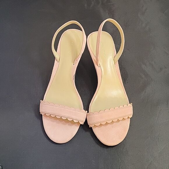 ANN TAYLOR ONE BAND BACK ANKLE STRAP OPEN TOE LOW HEEL SANDAL - Picture 2 of 12